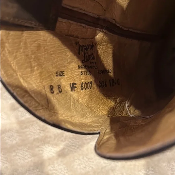 Tony Lama Brown Western Cowboy Boots size 8 - Picture 7 of 9